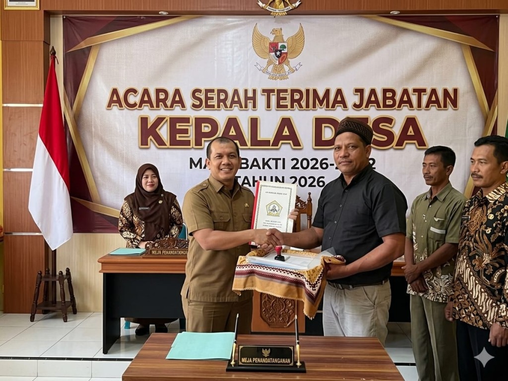 Serah Terima Jabatan Bedel Kepada Reje Kampung Alam Jaya 06 Juli 2026